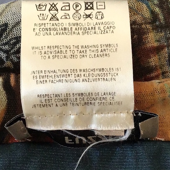 Fuzzi Made in Italy medium skirt - Picture 7 of 7